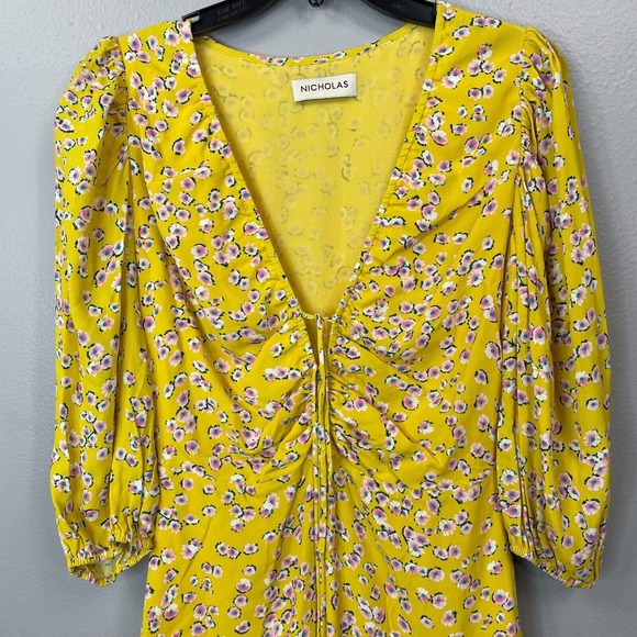 Nicholas Danni‎ Floral Dress Womens 2 Yellow Deep V-Neck Puff 3/4 Sleeve Lined - Picture 2 of 14
